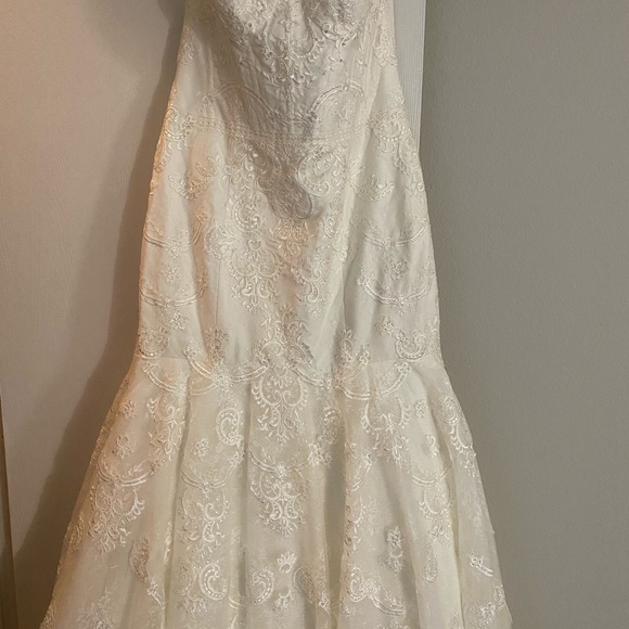 Wedding dress and reception dress. - Picture 3 of 4